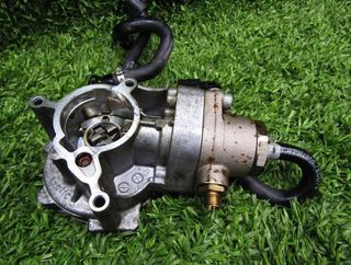 Bomba de combustible audi 93249 06l145100b q5 (8r)