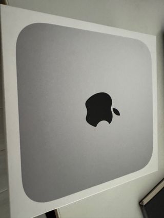 Apple Mac Mini M2 Plata/Gris Espacial