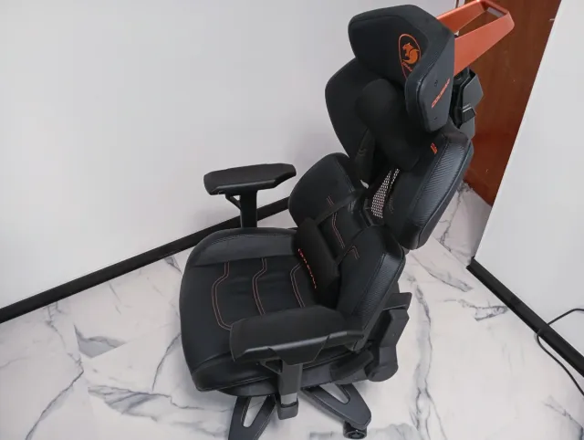 Silla Gaming Cougar Terminator
