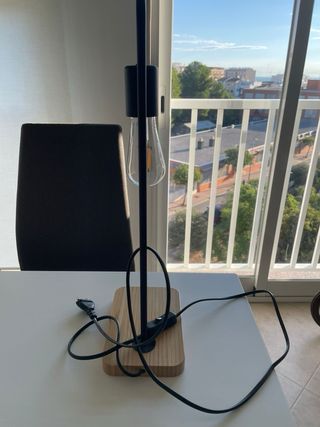 2 Lámparas de mesa moderna