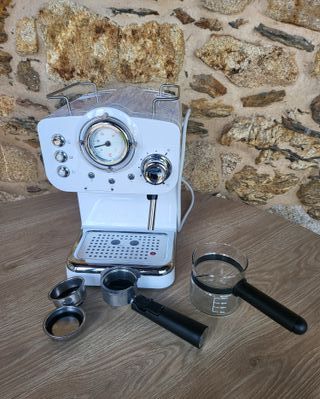 Cafetera Espresso Retro Blanca