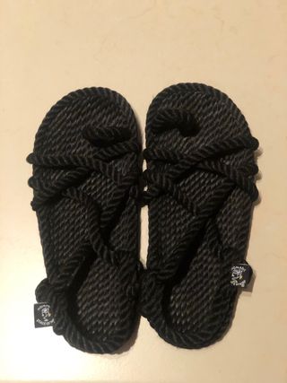 Sandalias Nomadic Negras