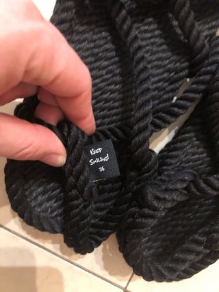 Sandalias Nomadic Negras