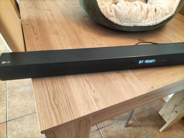 Barra de Sonido LG Negra