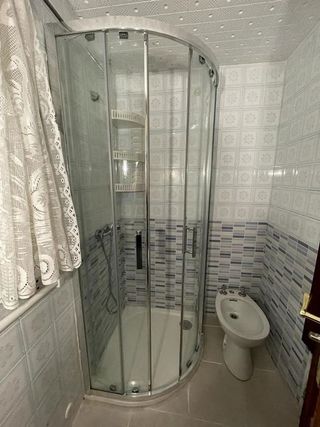 Piso en alquiler en Camino de Ronda - Rosaleda en Granada