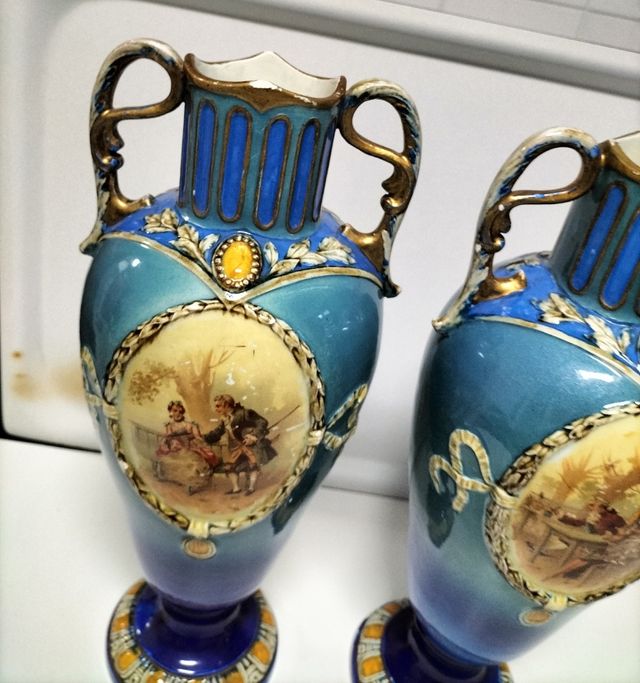Pareja jarrones franceses antiguos porcelana