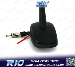 ANTENA ALETA DE TIBURÓN CON AMPLIFICADOR