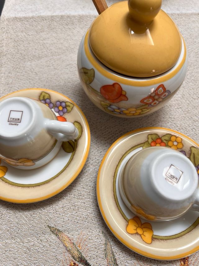 Set 2 tazzine con zuccheriera Thun