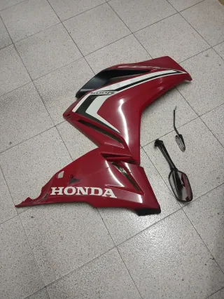Honda CBR500R 2022 Lateral Derecho