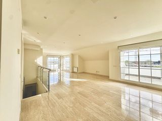 Dúplex en alquiler en Zona Monte El Pilar en Majadahonda