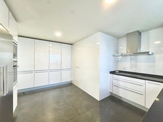 Dúplex en alquiler en Zona Monte El Pilar en Majadahonda