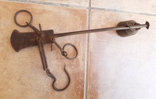 Balanza romana antigua (pesa hasta 16kg)