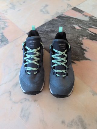 Zapatillas senderismo montaña quechua