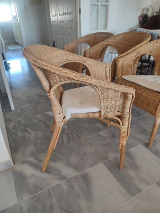 Silla de mimbre Ikea
