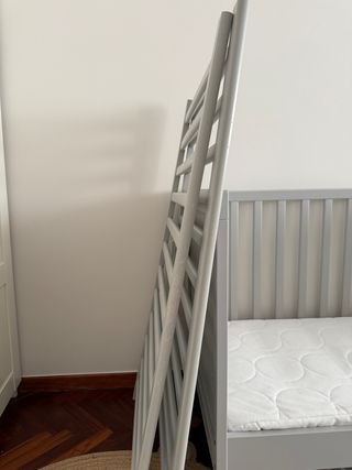Cuna IKEA SUNDVIK Gris
