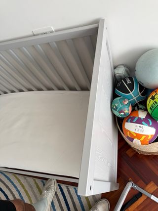 Cuna IKEA SUNDVIK Gris