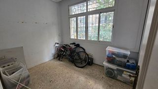 Oficina en venta en La Malagueta - La Caleta en Málaga