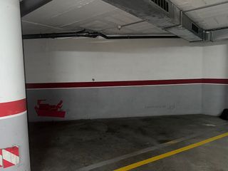 Garaje en venta en La Cogullada en Terrassa