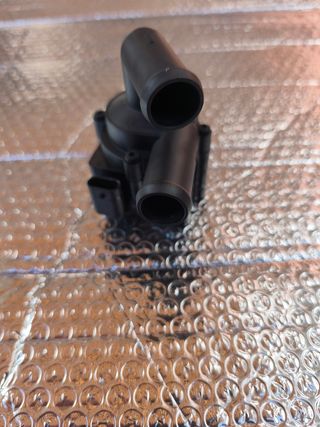 Bomba Eléctrica Agua/Refrigerante Auxiliar