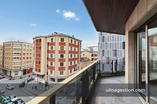 Piso en alquiler en Ensanche en Pamplona