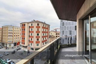 Piso en alquiler en Ensanche en Pamplona