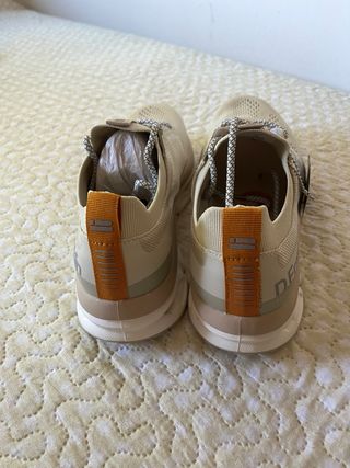 Zapatillas Franklin AERO MESH Beige de mujer