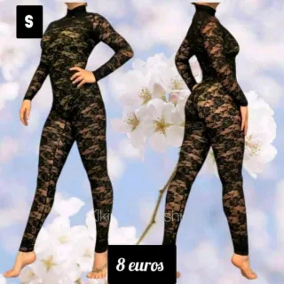 Mono encaje negro talla S