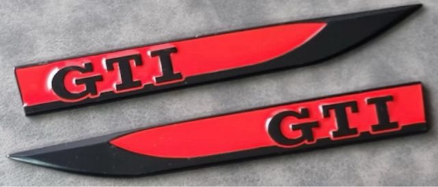 logos emblemas aletas VW golf gti