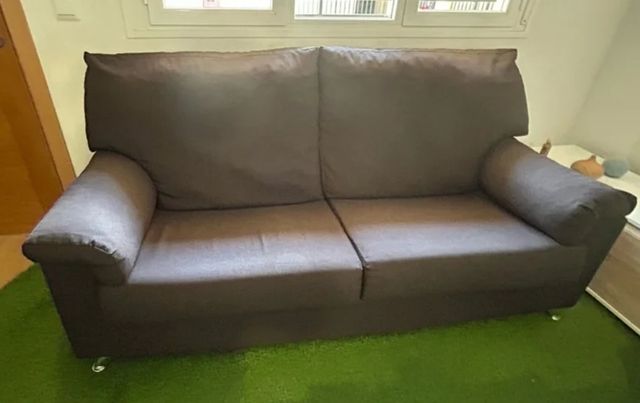 Sofá marrón