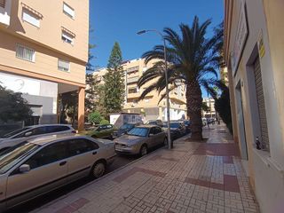 Local comercial en venta en Teatinos en Málaga