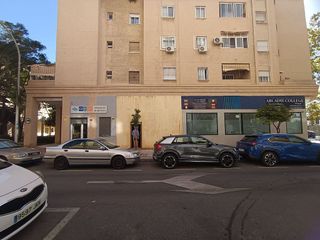 Local comercial en venta en Teatinos en Málaga