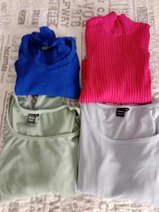 Lote 4 Camisetas Manga Larga Stradivarius y SHEIN 