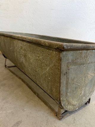 Bañera antigua zinc