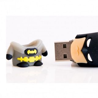 LOTE 3 MEMORIAS USB SUPERHEROES