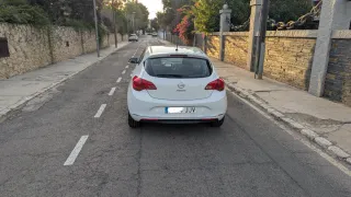 Opel Astra 2015
