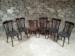 Conjunto 6 Sillas de Madera antiguas.