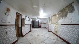 Local comercial en venta en La Caleta - La Viña en Cádiz