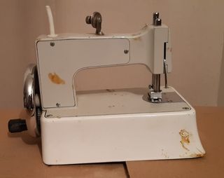 Mini macchina da cucire BORLETTINA
