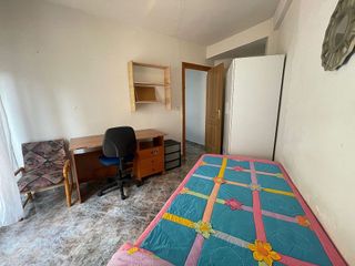 Piso en alquiler en Pajaritos - Plaza de Toros en Granada
