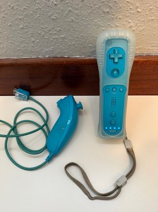 Wii Remote y Nunchuk Azul Nintendo