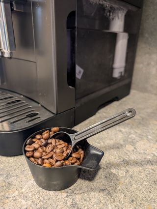 Cafetera DeLonghi Magnifica EVO Automática