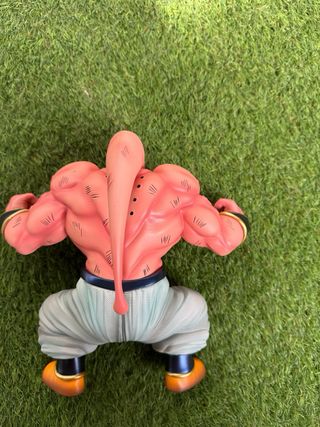 Figura Súper Buu 24 cm