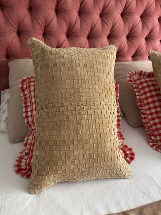 funda Cojín tejido beige piel trenzada