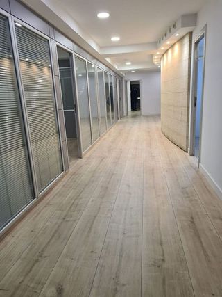 Oficina en alquiler en Mestral en Reus