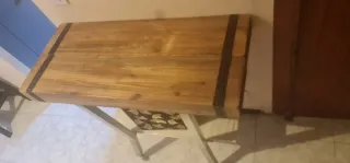 Recibidor mesa madera y metal con ruedas