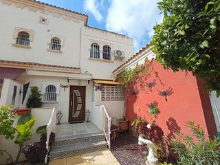 Casa adosada en venta en Colonia Escandinavia-Cautivador en Alfaz del pi / Alfàs del Pi