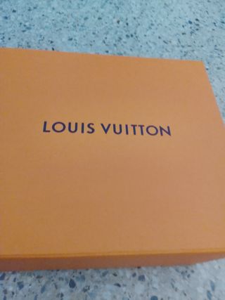 Caja Louis Vuitton Naranja Cuadrada