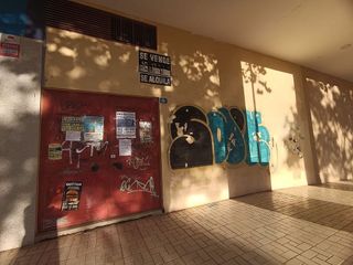 Local comercial en venta en Teatinos en Málaga