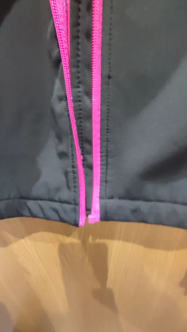 Chaqueta +8000 Negra y Rosa Talla M