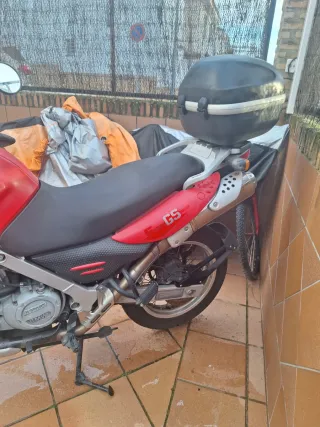 vendo BMW F 650 GS Roja